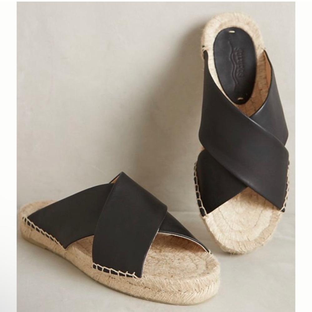 Sale!! Soludos criss cross sandal sz 9